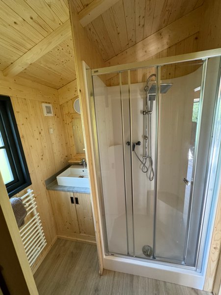 Hébergement AbracadaRoom : Chalet cosy sur pilotis - Image 4