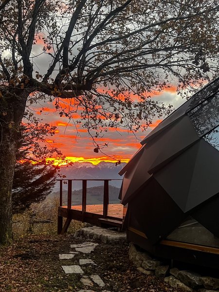 Hébergement AbracadaRoom : Zome jacuzzi et sauna privatif - Image 14