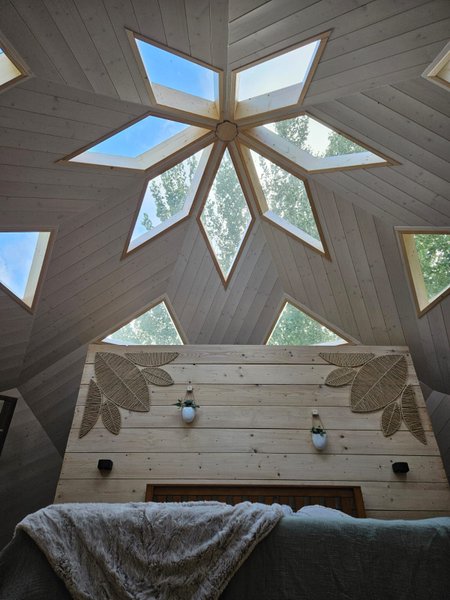 Hébergement AbracadaRoom : Zome Sweet Zome & Bain nordique - Image 13