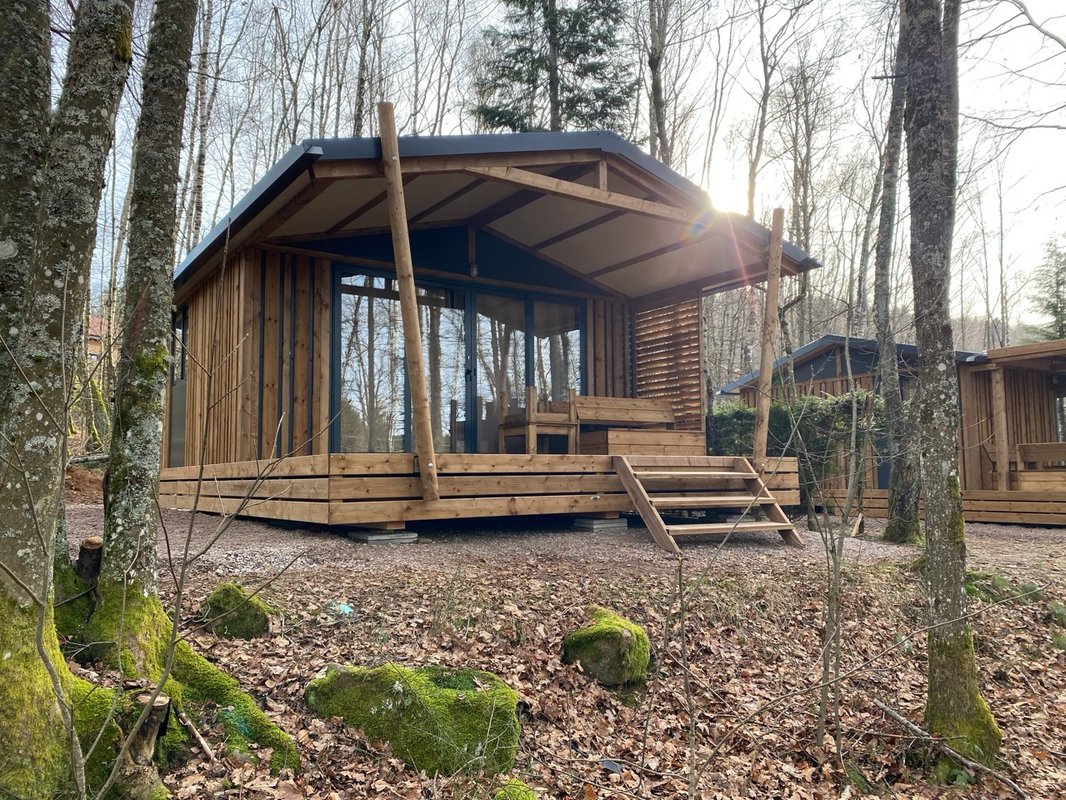 HY•Lødge Spa-2pers N°1 (Chalet nature avec spa privatif) à Anould (1)