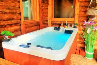 Magnifique Chalet en rondin en foret avec SPA en pleine nature