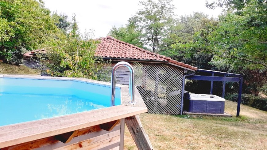 Hébergement AbracadaRoom : Chalet Spa Cèdre - Image 1