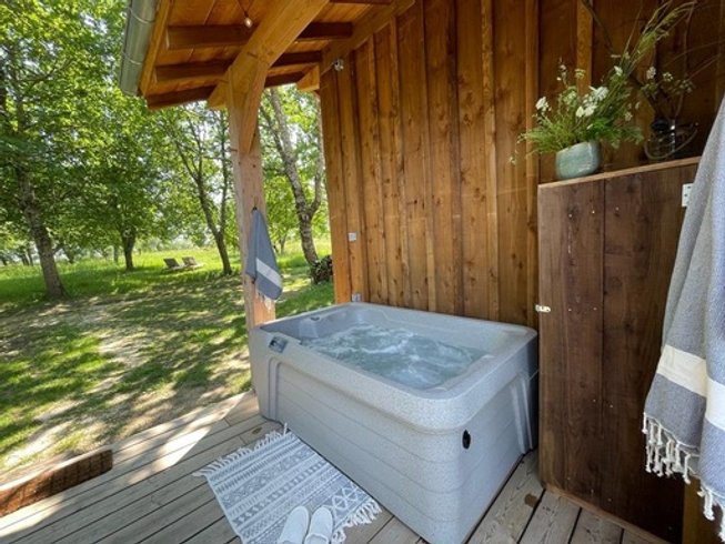 Hébergement AbracadaRoom : Lichen dôme géodésique & Spa - Image 6