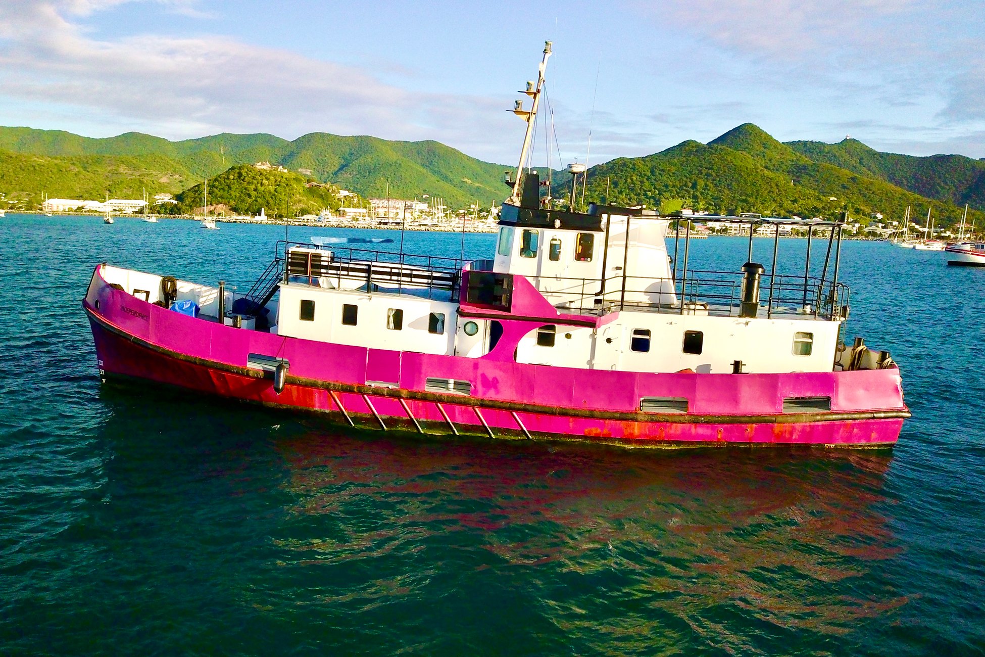 Hébergement UnicStay : Séjour insolite en Bateau à SAINT-MARTIN (SXM) à Marigot
