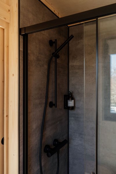 Domaine AbracadaRoom : Parcel Tiny House - montagnes et vignes dans l'AOC du Bugey - Image 7