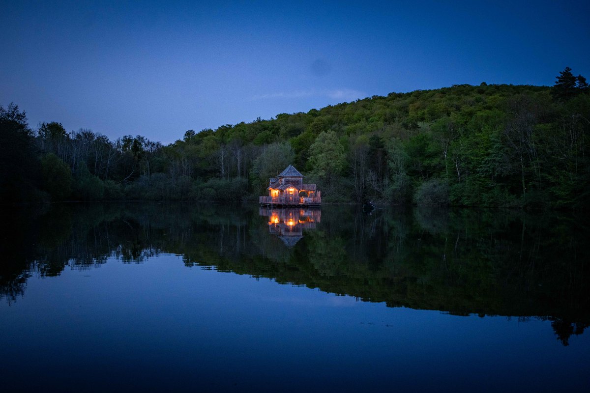Cabane flottante Spa - Martin pêcheur à Vernois Les Vesvres (46)