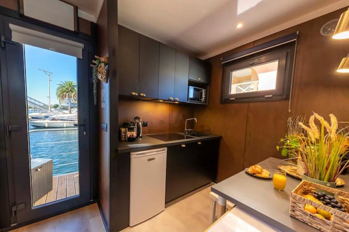 L'Escale Royale : Houseboat L'Andalucia à Fréjus (16)