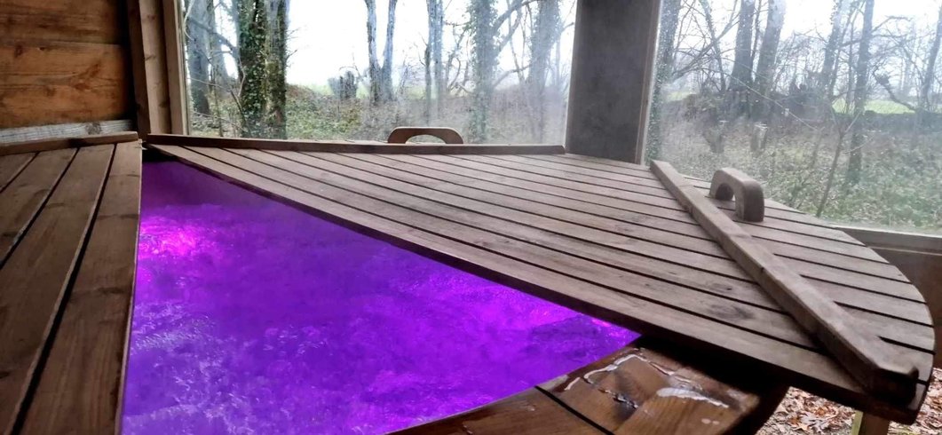 Hébergement AbracadaRoom : La Maison de Merlin, cabane magique avec SPA - Image 34