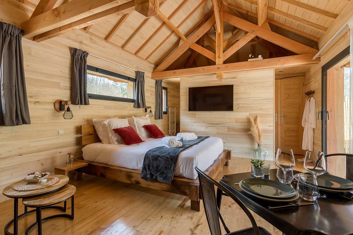 Cabane Laurier & SPA à Satillieu (15)