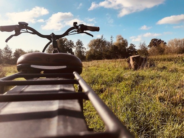 Hébergement AbracadaRoom : La Maisonnette de poupée avec cheminée, Vue Nature & Vélos - Image 36
