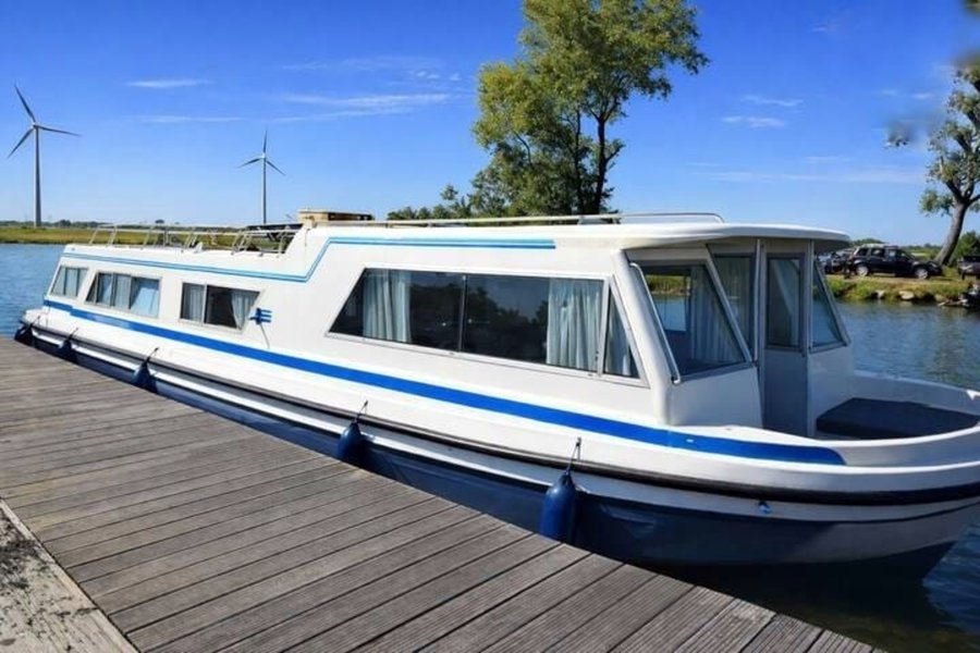 Hébergement AbracadaRoom : Spacieux Bateau Sans Permis Bourgogne 10 Personnes - Image 7