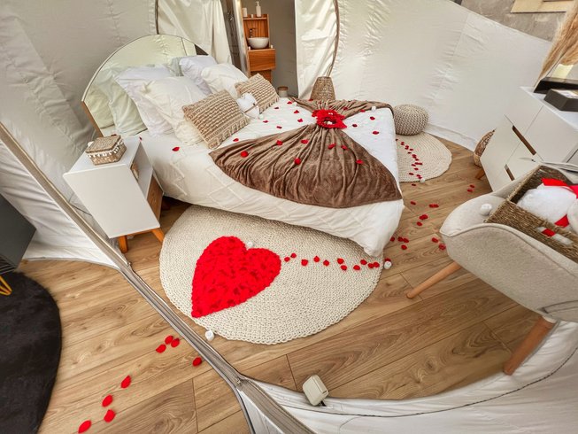 Hébergement AbracadaRoom : Bulle Love Home XO & Spa - Image 16
