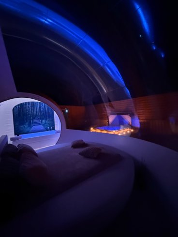 Hébergement AbracadaRoom : Bubble suite 47 Spa & Balnéo & Sauna - Image 13
