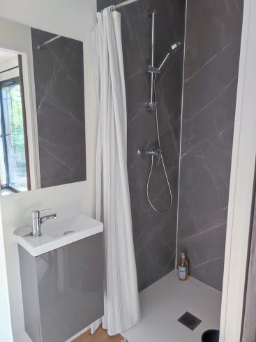 Hébergement AbracadaRoom : Cabane, spa et nature - Image 5