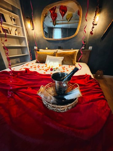 Hébergement AbracadaRoom : Évasion Scandinave Romantique : Spa XXL & Cinéma - Image 17