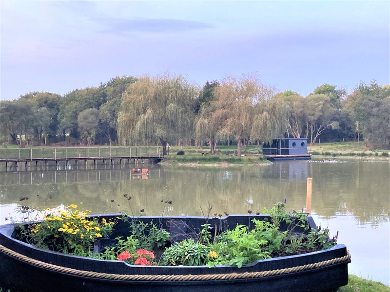 Hébergement AbracadaRoom : Ecolodge insolite -100% Eco-Responsable - Image 16