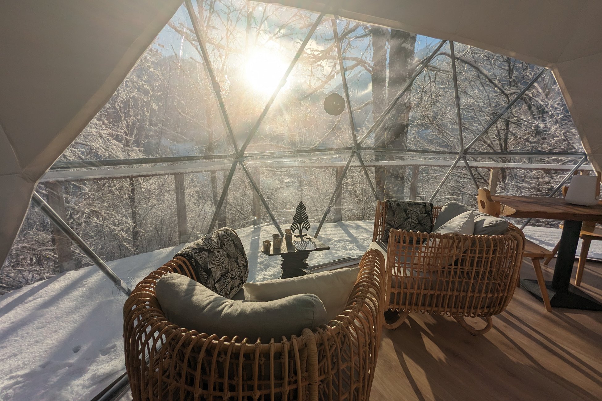 Hébergement UnicStay : Dôme du Paradis & demi-pension à Saint-Jean-D’aulps