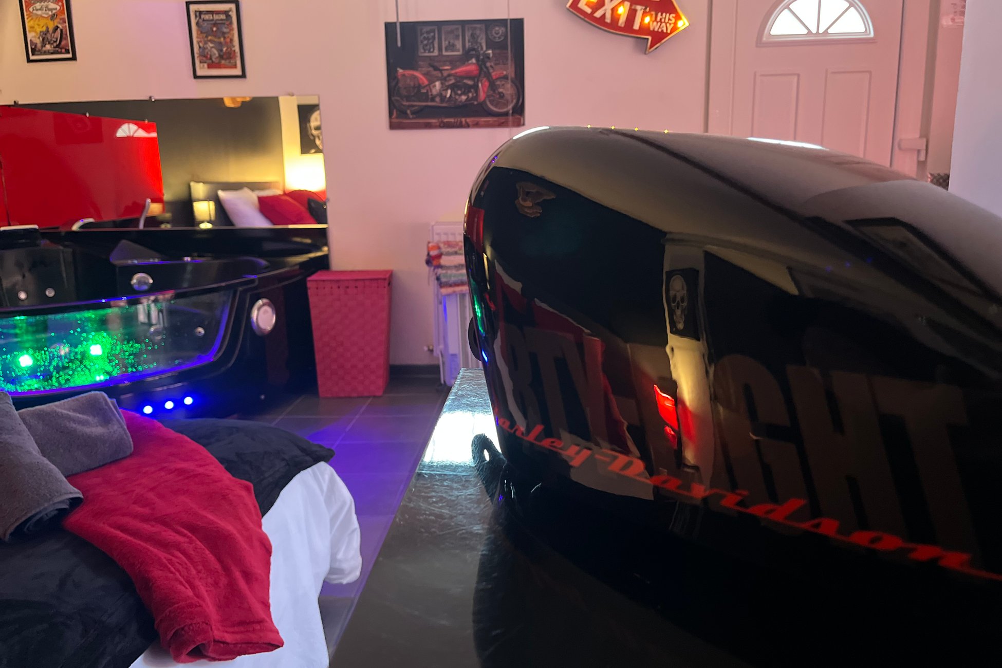 Hébergement UnicStay : Kustom kulture à Lacaune