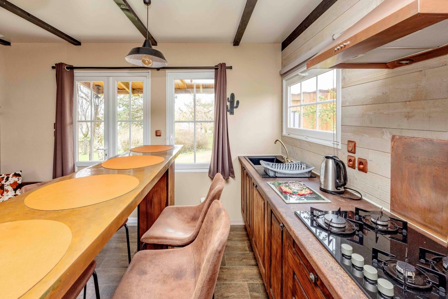 Hébergement AbracadaRoom : Mobil-home Saloon & SPA privatif - Image 9