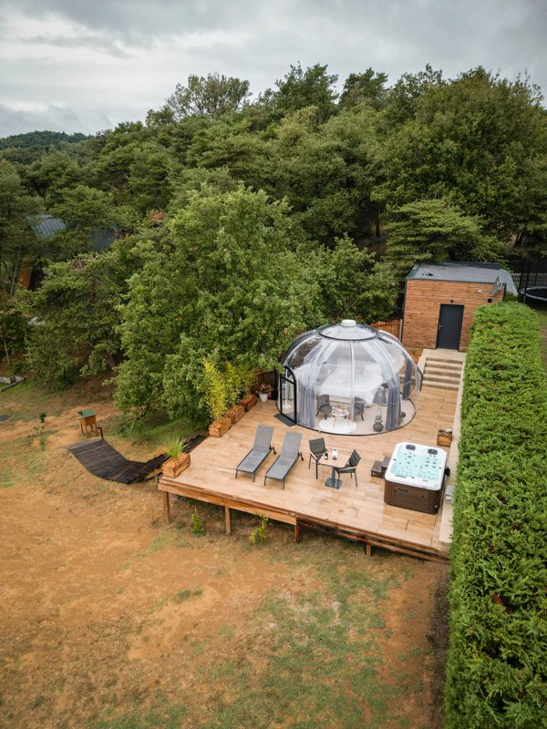 La Bulle StélléA SPA Privatif, Domaine CollinéA en Drôme Des Collines à Bathernay (2)