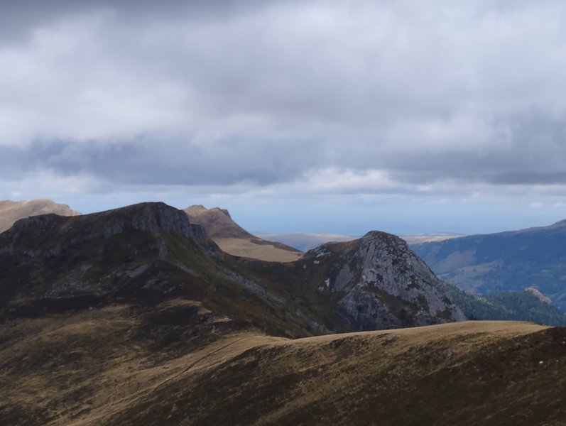 Domaine AbracadaRoom : La roulotte du p'tit Buron - Image 16