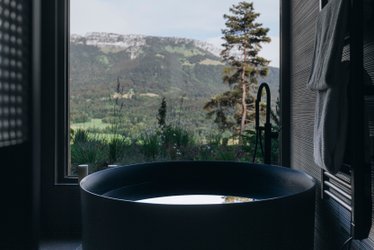 Unik Lodges Annecy - L'étoile - Nuit insolite avec vue montagne et piscine privée chauffée à Leschaux (3)