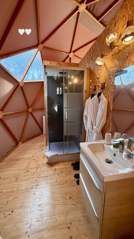 Hébergement AbracadaRoom : "M"ANON-Dôme Géodésique, piscine, spa et sauna. - Image 65