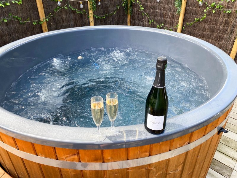 Hébergement AbracadaRoom : Le Dôme avec Bain nordique - Image 2