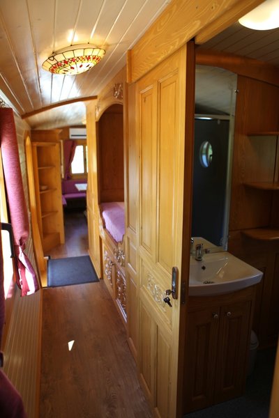 Hébergement AbracadaRoom : Les Roulottes d'Ardèche - Image 9