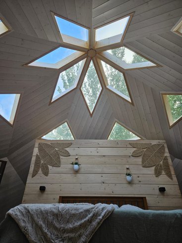 Hébergement AbracadaRoom : Zome Sweet Zome & Bain nordique - Image 13