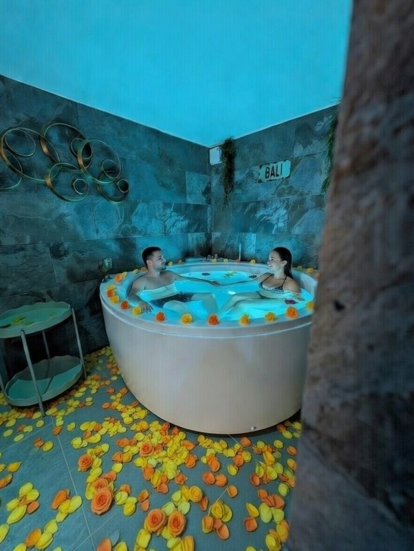 Spassionnement Bali & Spa à Monbalen (2)