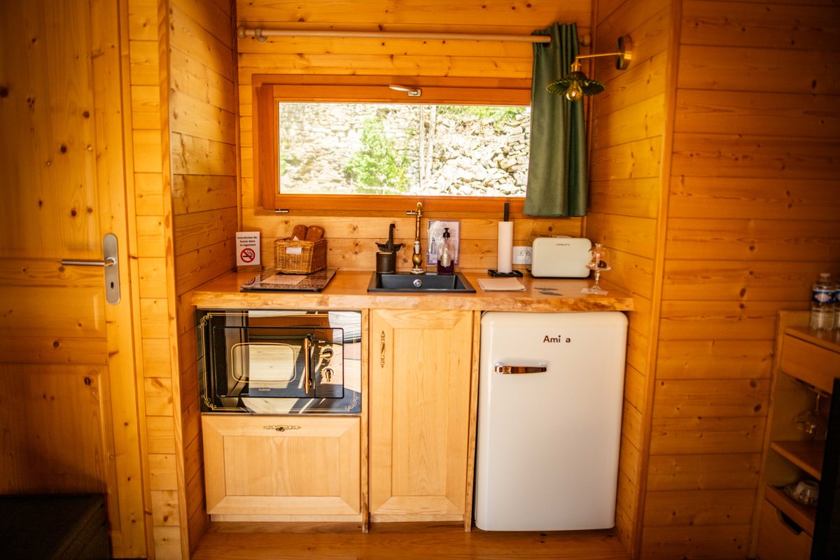 La cabane du Domaine des Ecus d'Or à La Bussière Sur Ouche (29)