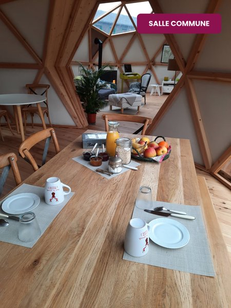 Hébergement AbracadaRoom : Dôme  toile et bois - pour une nuit "presque" à la belle étoile ! - Image 9