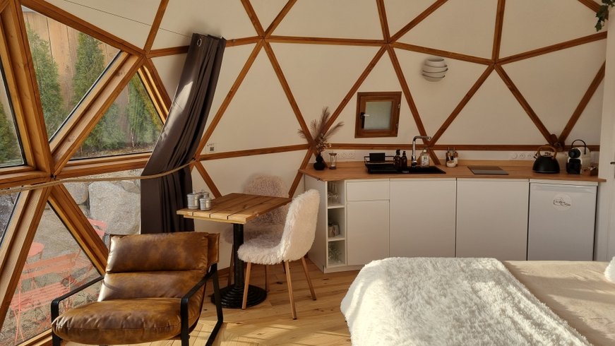 Hébergement AbracadaRoom : Dôme "Le Cocon" vue panoramique – Vosges - Image 4