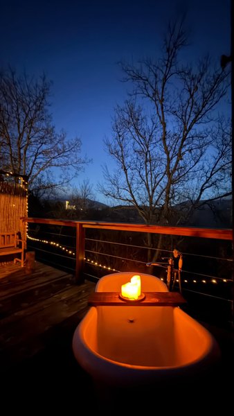 Hébergement AbracadaRoom : Tiny house MURATO avec baignoire extérieure - Image 6