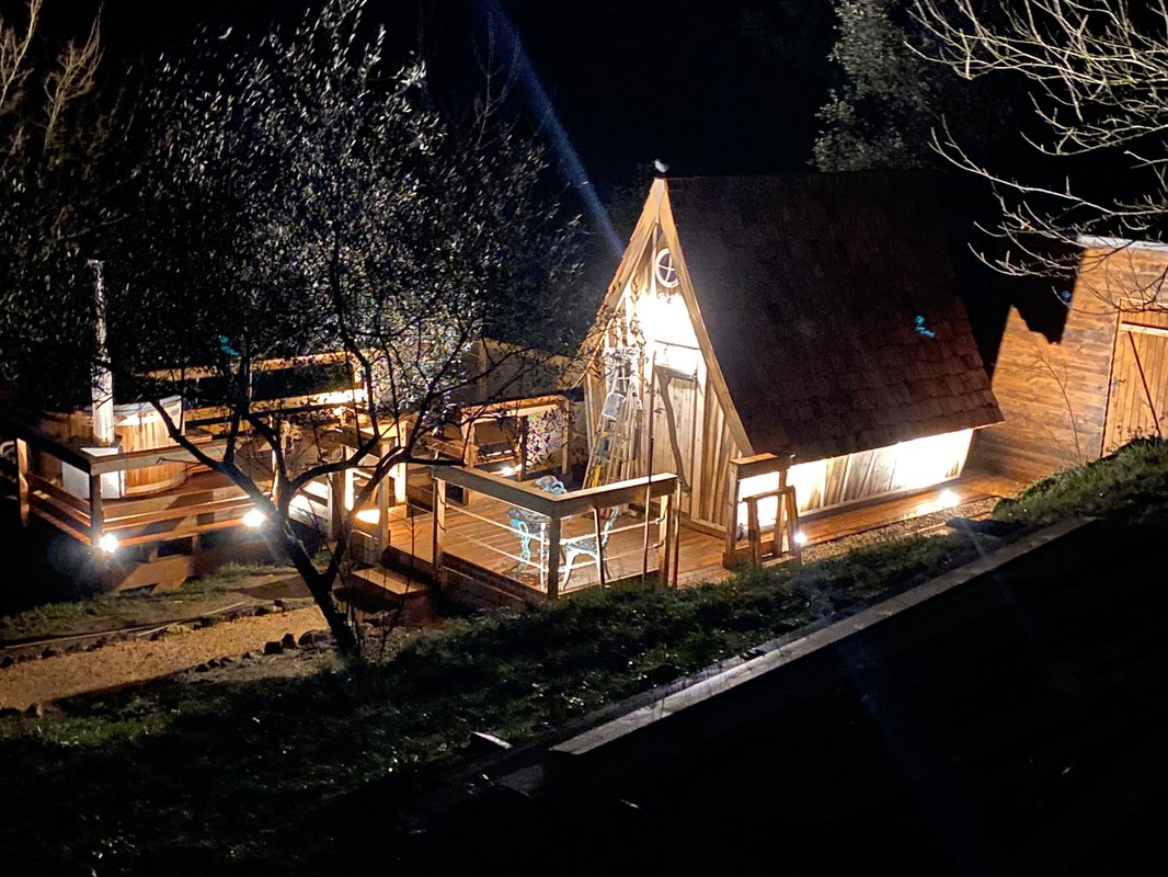 La Cabane Aéloria & Spa à Robiac-Rochessadoule (1)