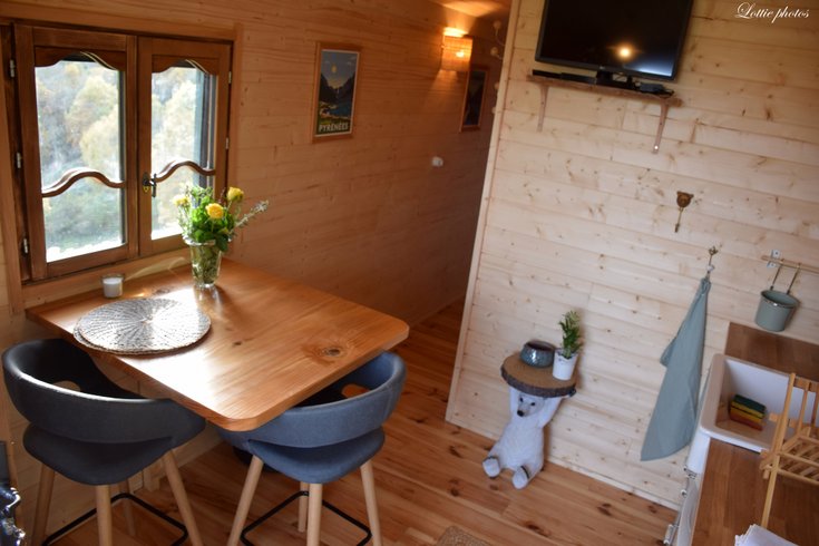 Hébergement AbracadaRoom : La Roulotte qui chuchote &spa - Image 6