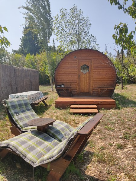 Hébergement AbracadaRoom : Le Tonneau du Nid'Oiselet - au coeur d'une ferme en Provence - Image 31