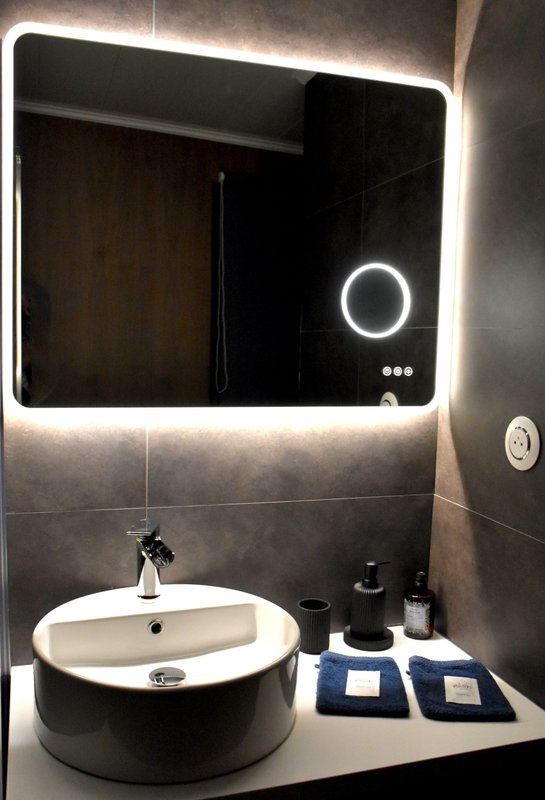 La Venise Parisienne & Bain Balnéo à Saint-Martin-La-Garenne (21)