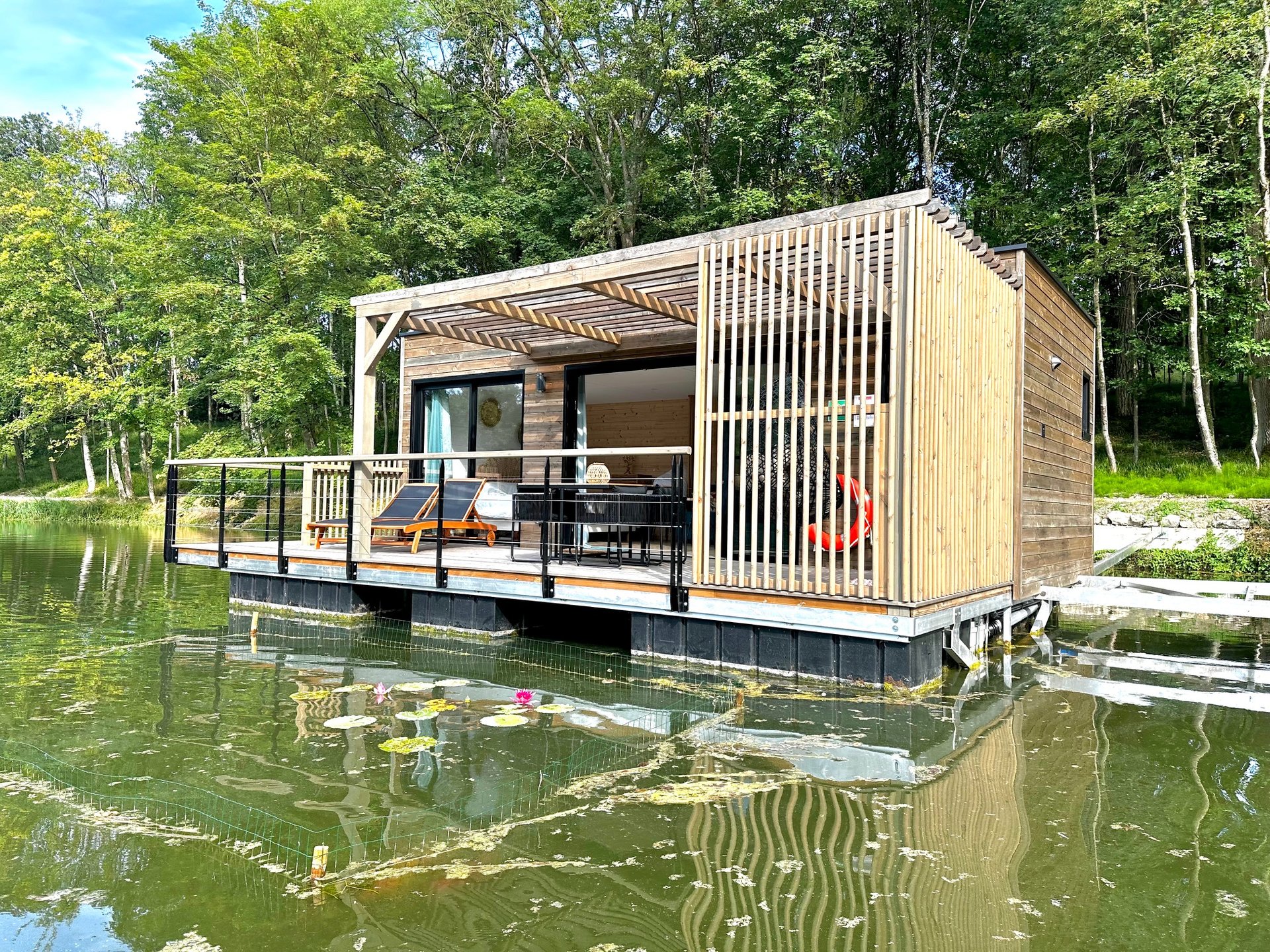 Écolodge flottant l’Õthentique - Domaine de Neuville