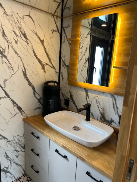 Hébergement AbracadaRoom : Tiny house Athena & Spa - Image 20