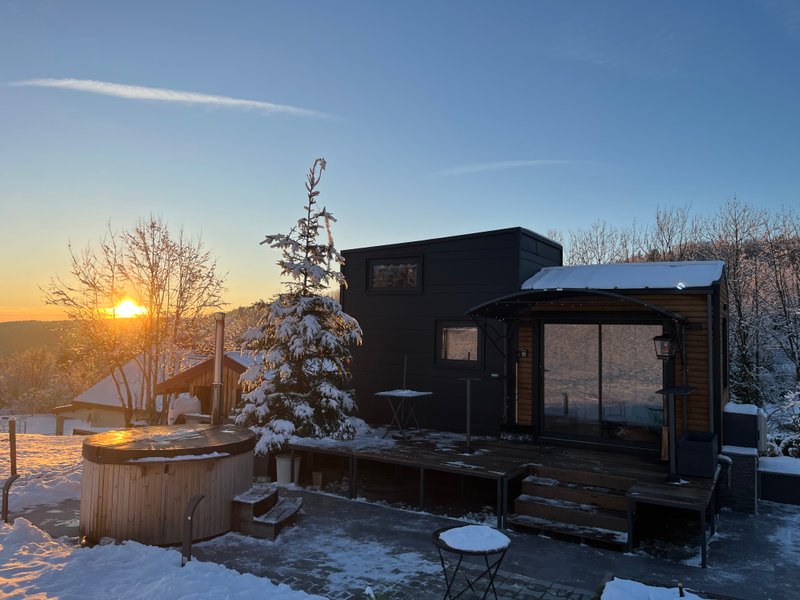 Hébergement AbracadaRoom : Tiny house Athena & Spa - Image 8
