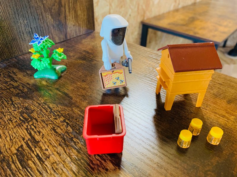 Domaine AbracadaRoom : Bed and Bourgogne - Image 6