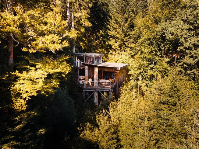 Hébergement AbracadaRoom : Cabane perchée Deluxe Famille avec Spa - Image 1