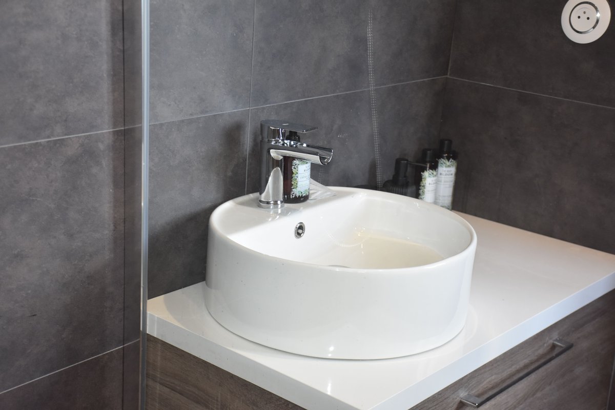 La Venise Parisienne & Bain Balnéo à Saint-Martin-La-Garenne (30)