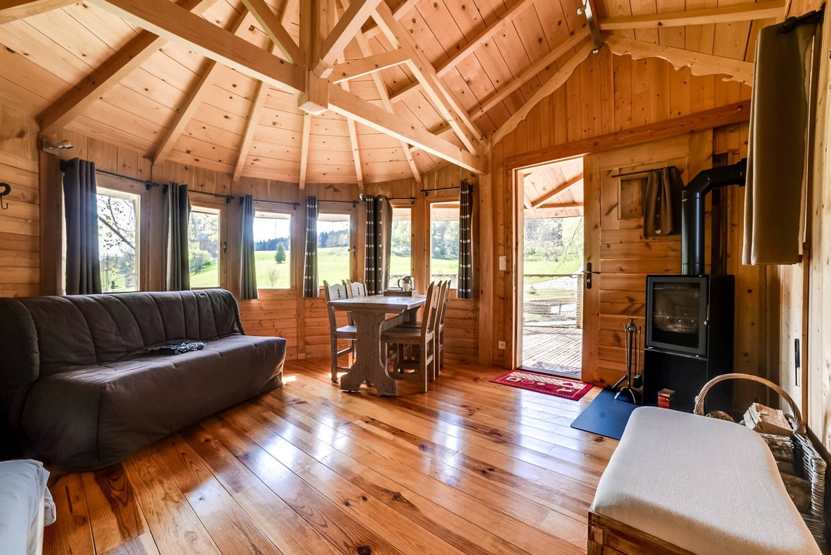 Cabane Spa des Tilleuls à Corcelle-Mieslot (5)