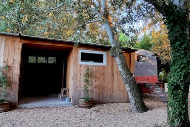 Le Truck-Lodge le 608 - Spa à Saint-Andiol (4)
