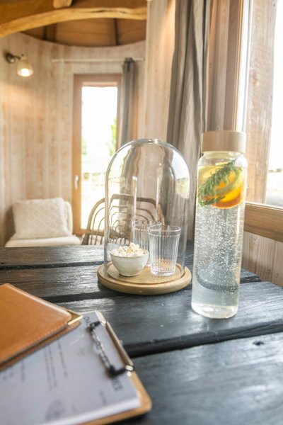 Hébergement AbracadaRoom : Cabane Château Biron & spa - Image 9