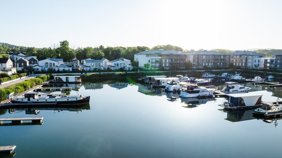 Hébergement AbracadaRoom : Suite flottante Supérieure Lit king-size Balnéo Sauna - Image 5
