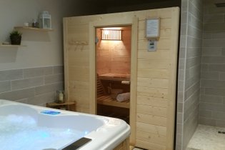 La Batelière sur Loire, Cabanes & Spa